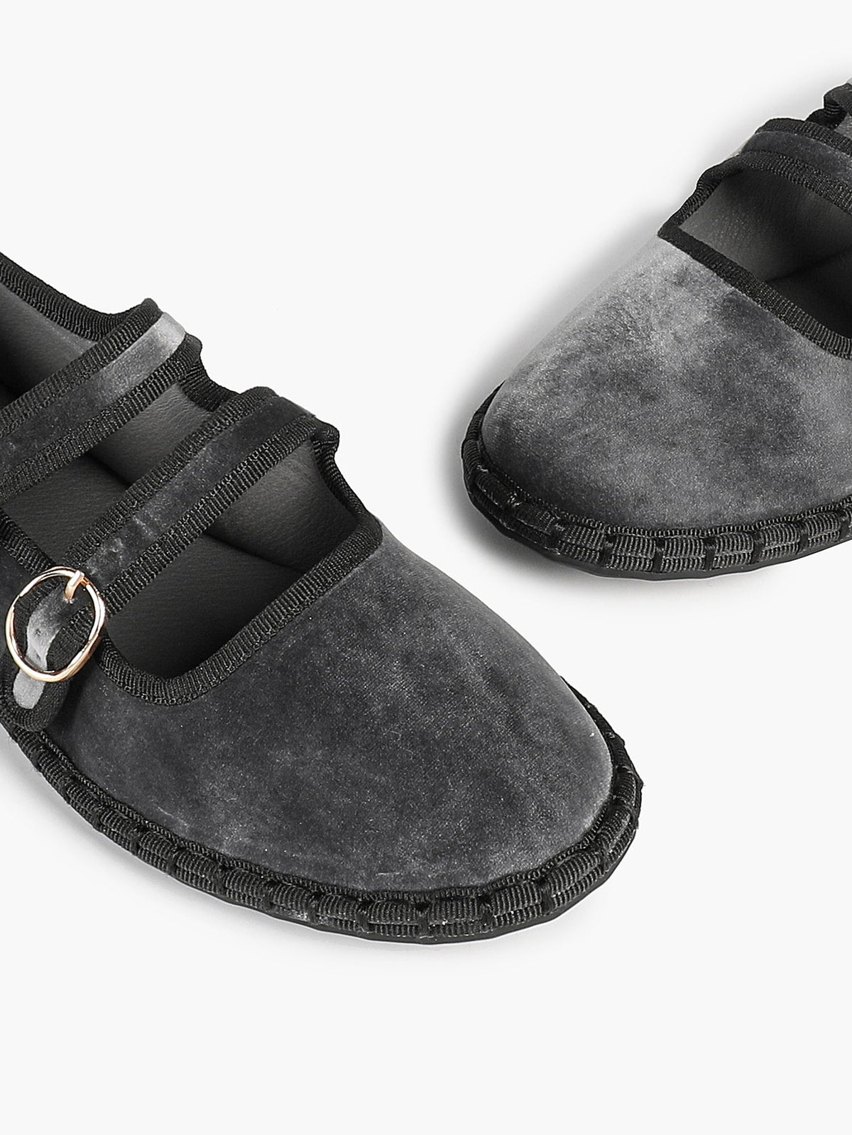 Women's Black Velvet Double-Strap Mary Jane Flats Pointed Toe Slip On Shoes Casual Shoes ISHIFIVAN