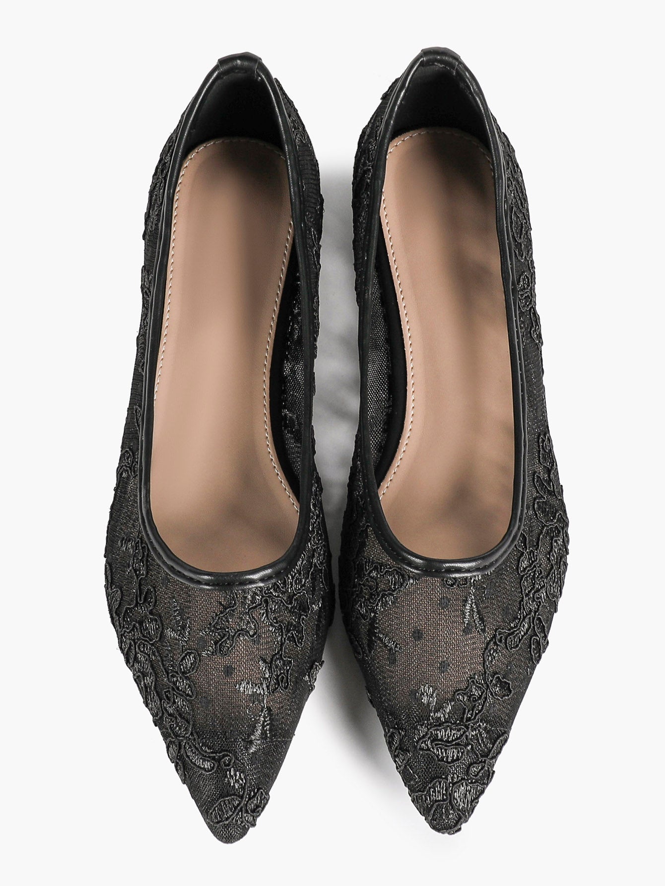 Women's Lace Embroidered Ballet Flats Floral Mesh Pointed Toe Slip On Shoes Daily Casual Wear