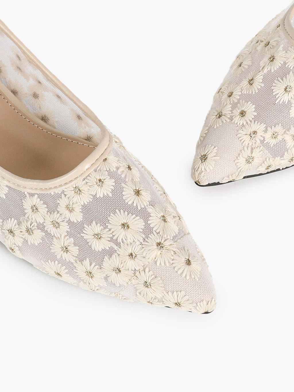 Women's Pointed Toe Daisy Embroidery Mesh Flats Slip On Elegant Summer Shoes for Bridal Casual Outfit