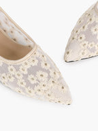 Women's Pointed Toe Daisy Embroidery Mesh Flats Slip On Elegant Summer Shoes for Bridal Casual Outfit