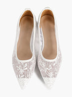 Pointed Toe White Lace Flats Floral Mesh Embroidery Slip On Soft Shoes for Bridal Ceremony and Daily Wear