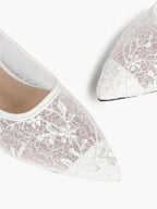 Pointed Toe White Lace Flats Floral Mesh Embroidery Slip On Soft Shoes for Bridal Ceremony and Daily Wear