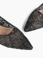 Pointed Toe White Lace Flats Floral Mesh Embroidery Slip On Soft Shoes for Bridal Ceremony and Daily Wear