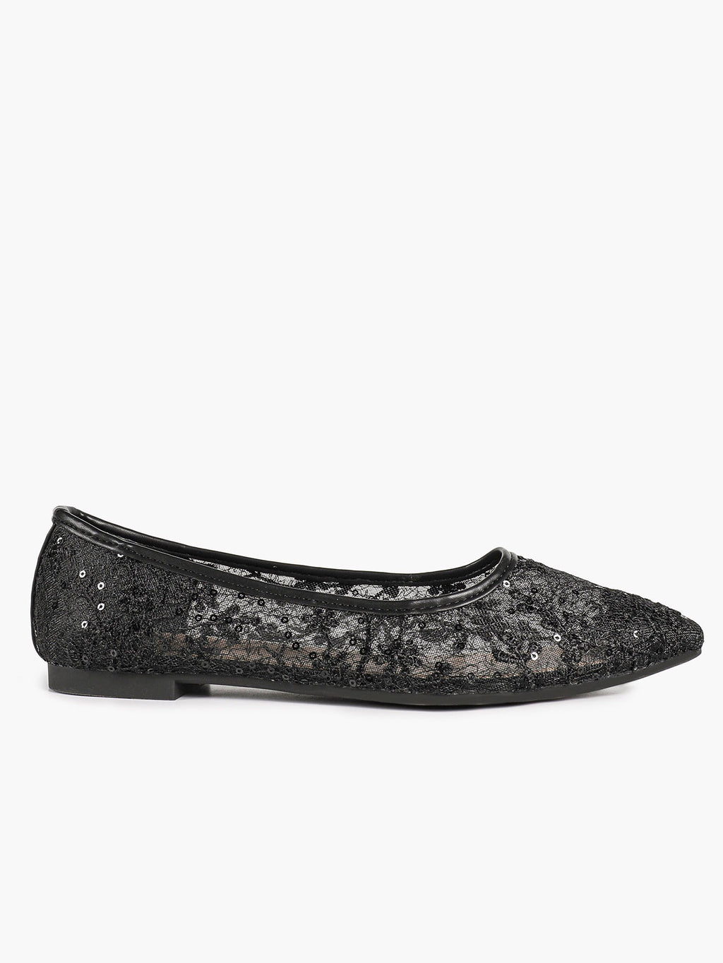 Pointed Toe White Lace Flats Floral Mesh Embroidery Slip On Soft Shoes for Bridal Ceremony and Daily Wear