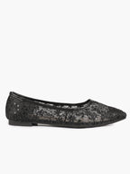 Pointed Toe White Lace Flats Floral Mesh Embroidery Slip On Soft Shoes for Bridal Ceremony and Daily Wear