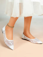 Pointed Toe White Lace Flats Floral Mesh Embroidery Slip On Soft Shoes for Bridal Ceremony and Daily Wear