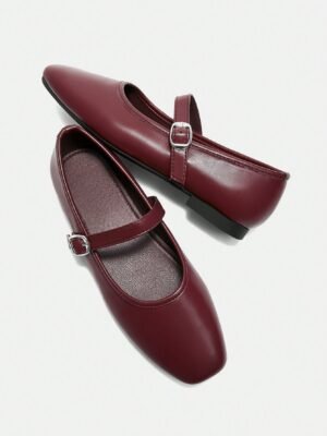 vintage inspired maroon mary jane flats – chic comfort for everyday elegance